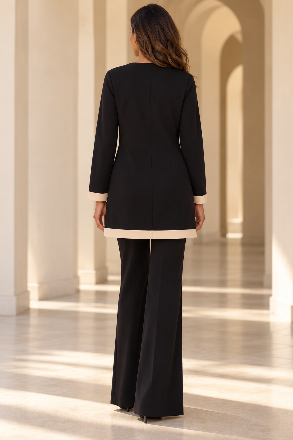 Contrast-Trim Crepe Longline Tunic | AVRENDI