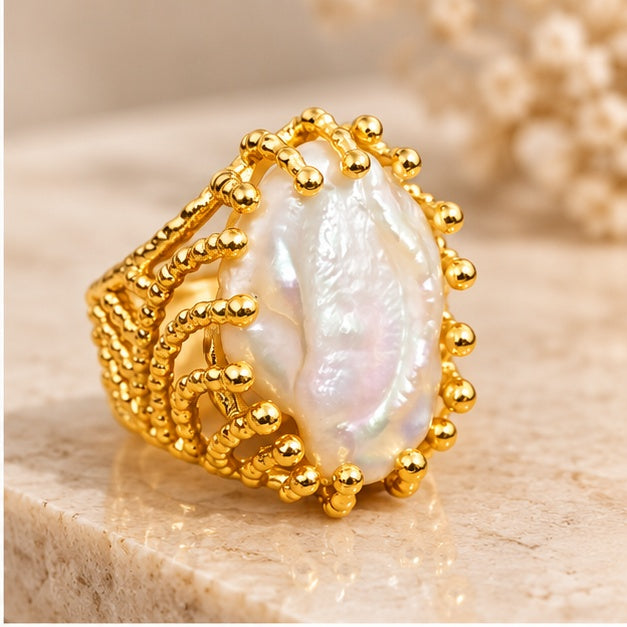 Inlaid Pearl Hollow Gold-Plated Adjustable Ring
