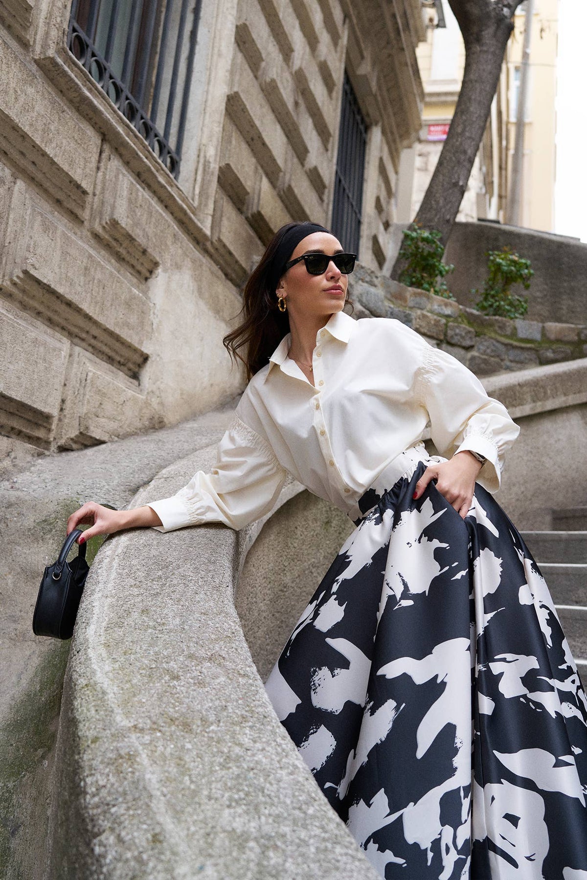 Abstract Print Satin A-Line Skirt – High Waist in Cream | AVRENDI