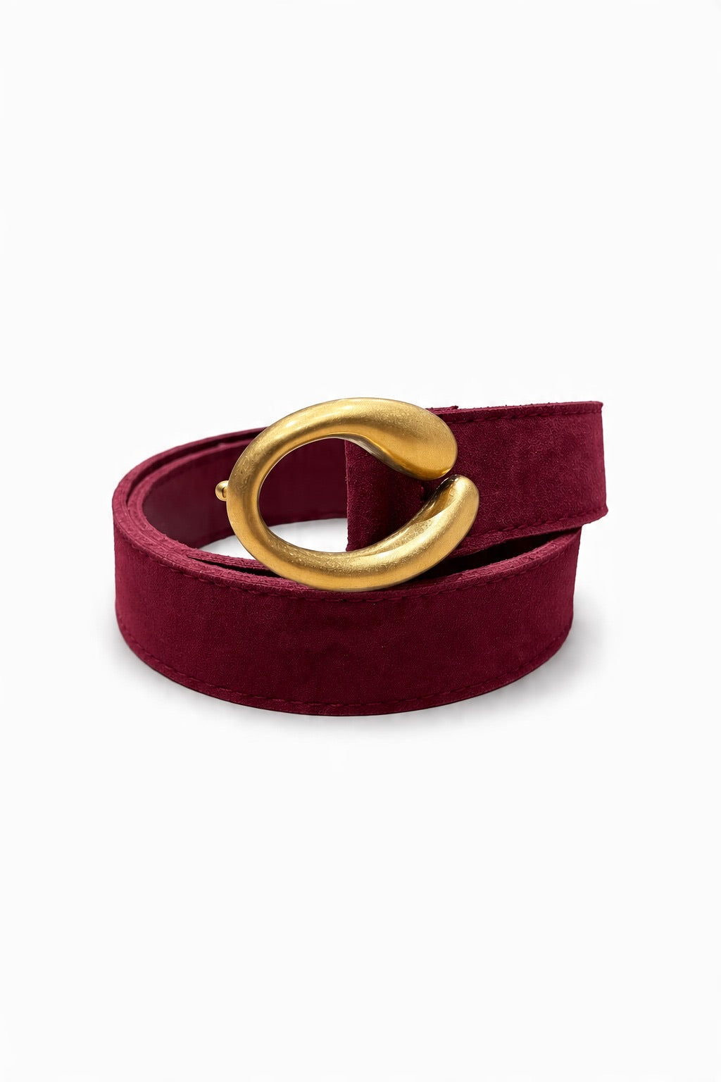 Sculpted Oval-Buckle Genuine Leather Belt in Wine | AVRENDI