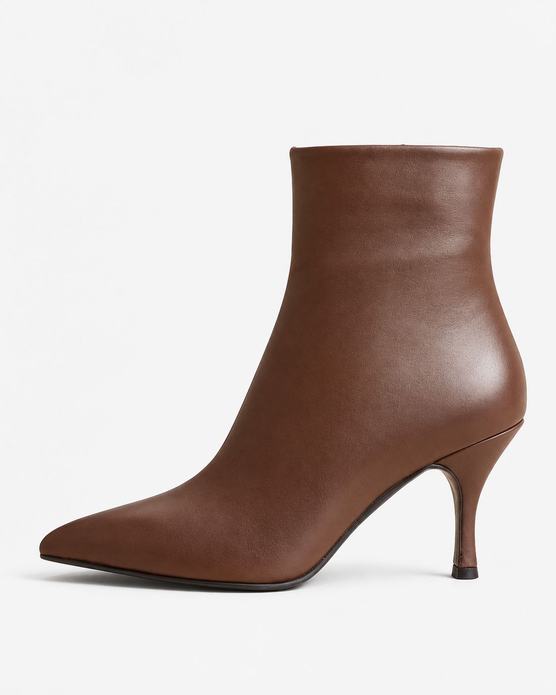 Bottines à talons aiguilles en cuir marron à bout pointu