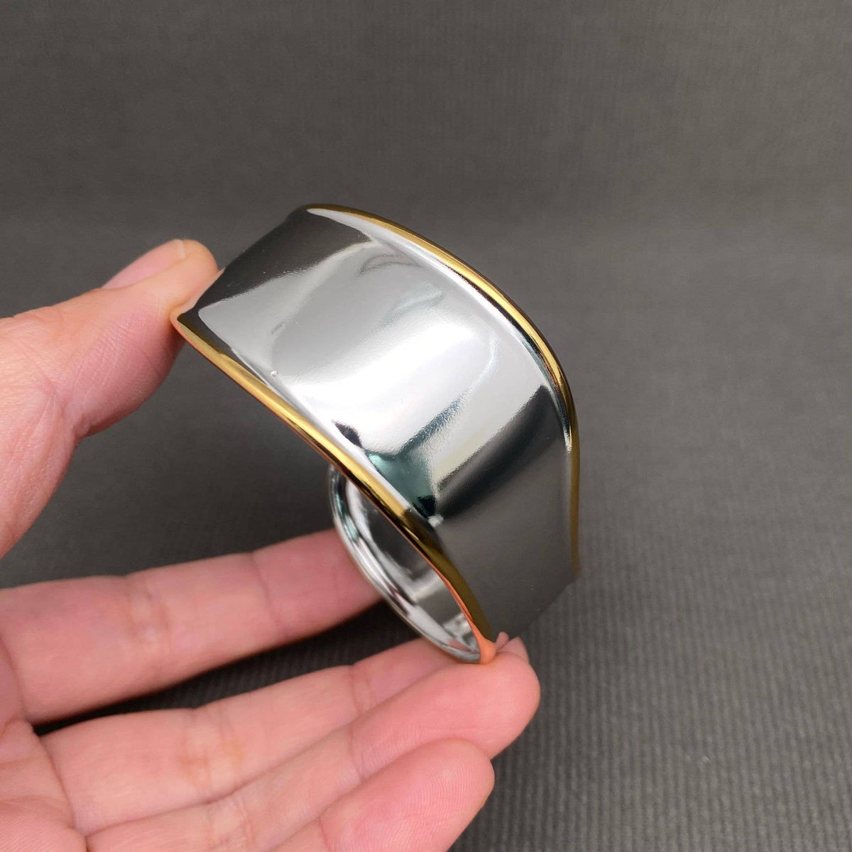 Two-tone 18K Gold-Plated Stainless Steel Cuff | AVRENDI