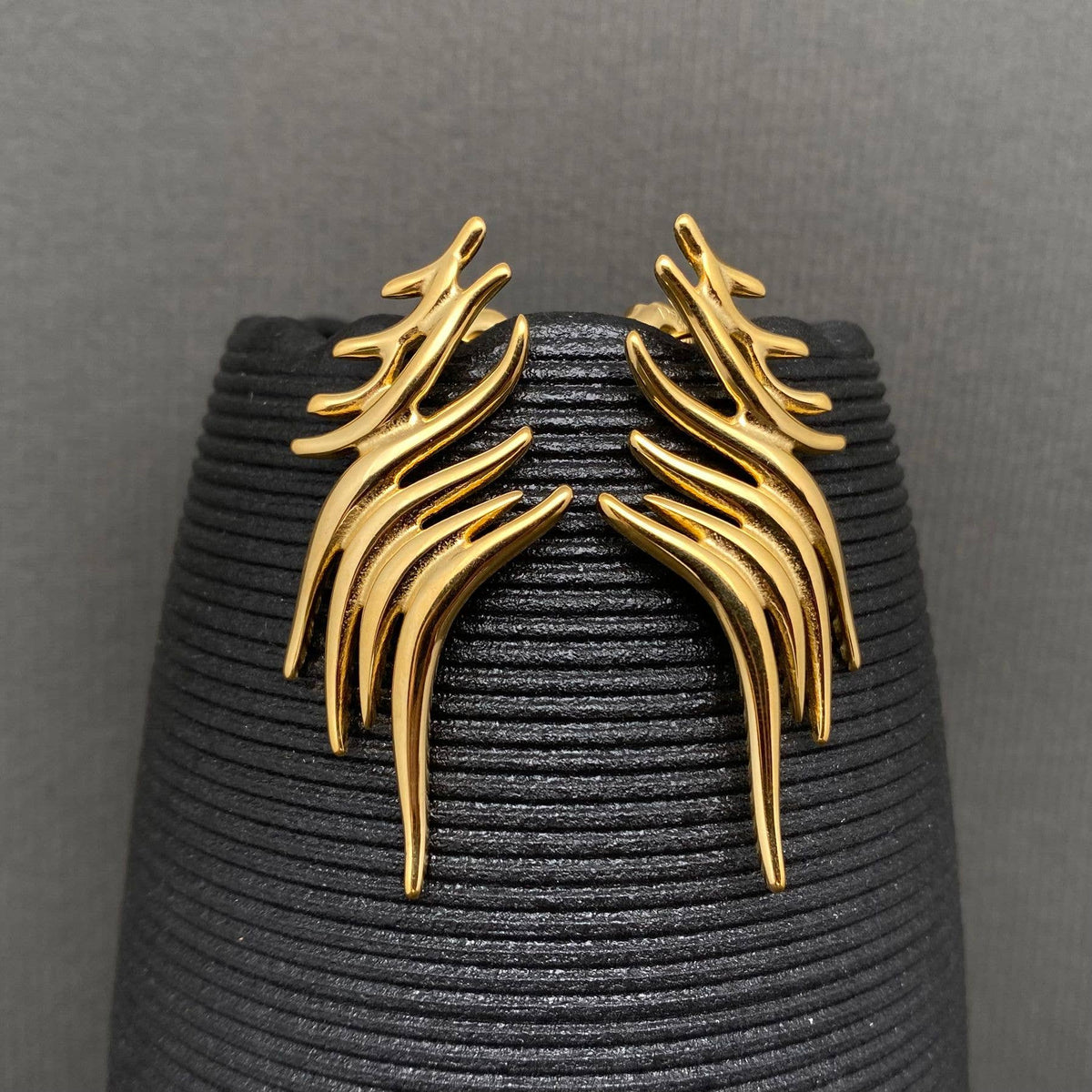 Irregular Wing 18K Gold-Plated Stainless Steel Stud Earrings | AVRENDI