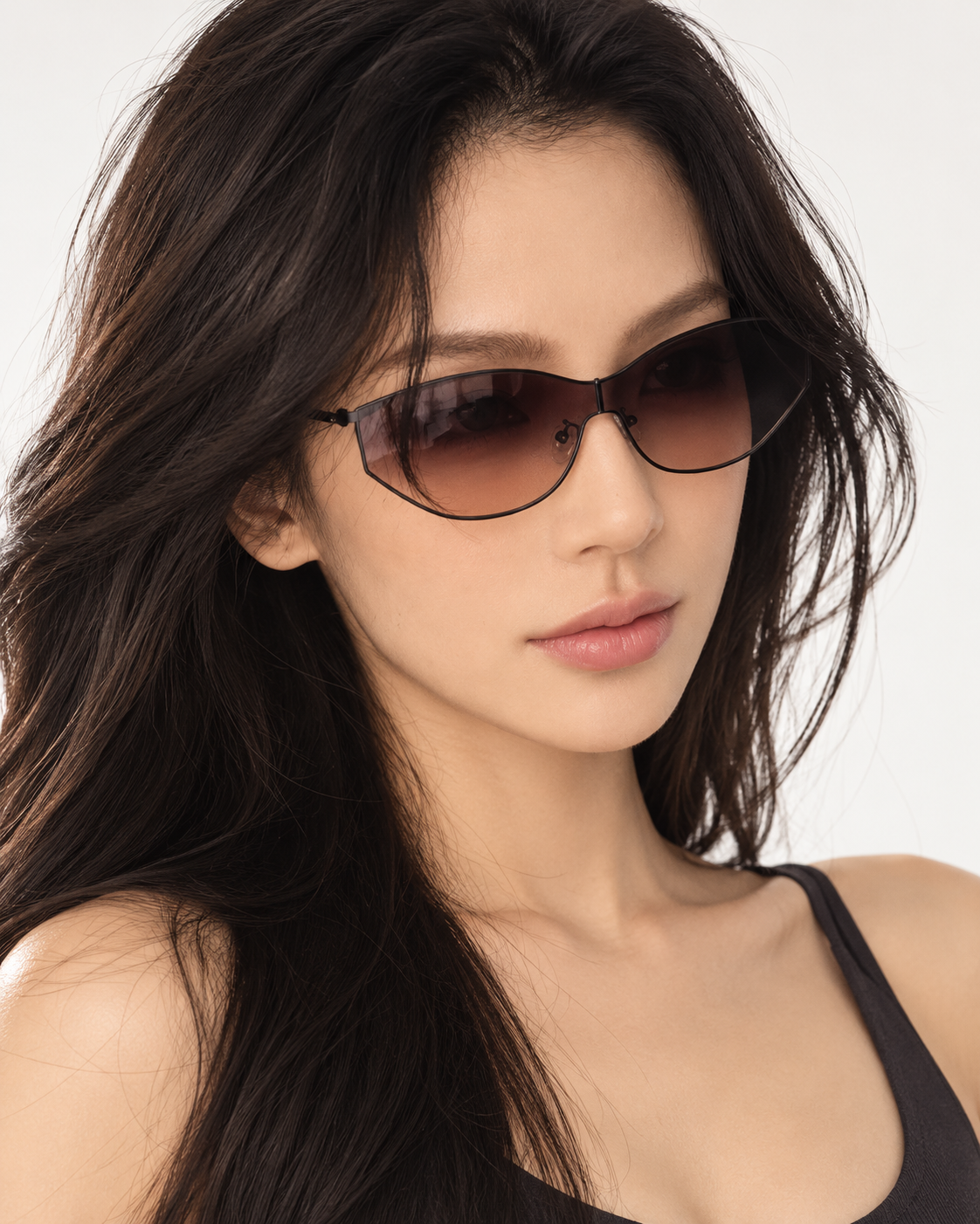 AVRENDI futuristic cat-eye sunglasses in Black-Gray Tea worn by model