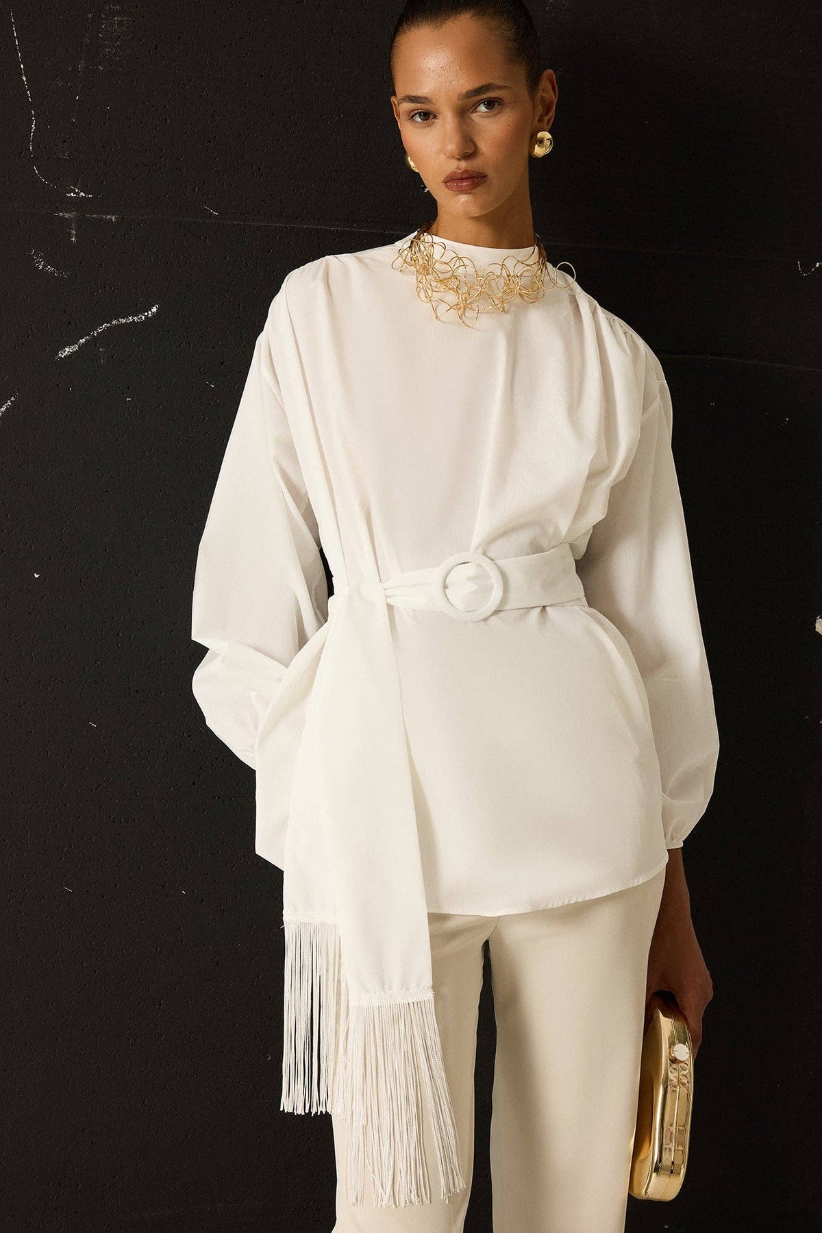Belted Poplin Tunic in Ecru | AVRENDI